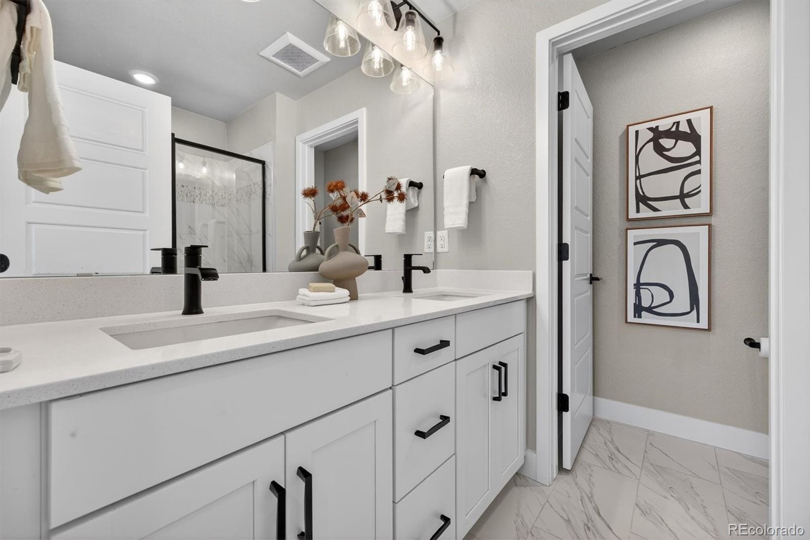 4649 S Kipling Circle