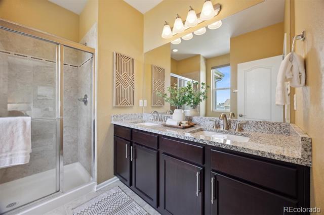 4621 Oxbow Drive