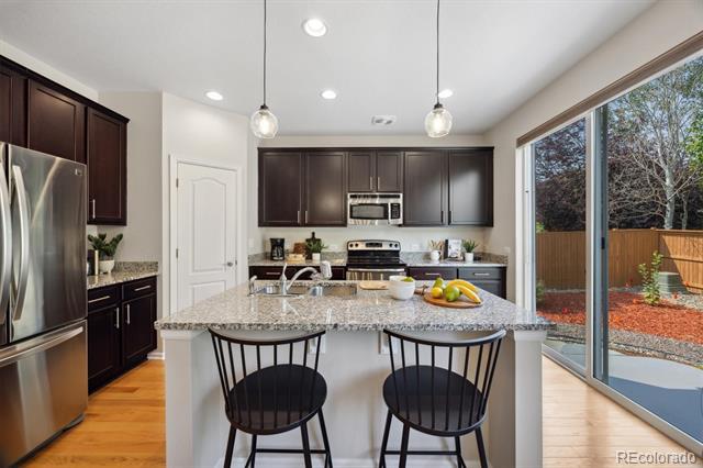 4621 Oxbow Drive