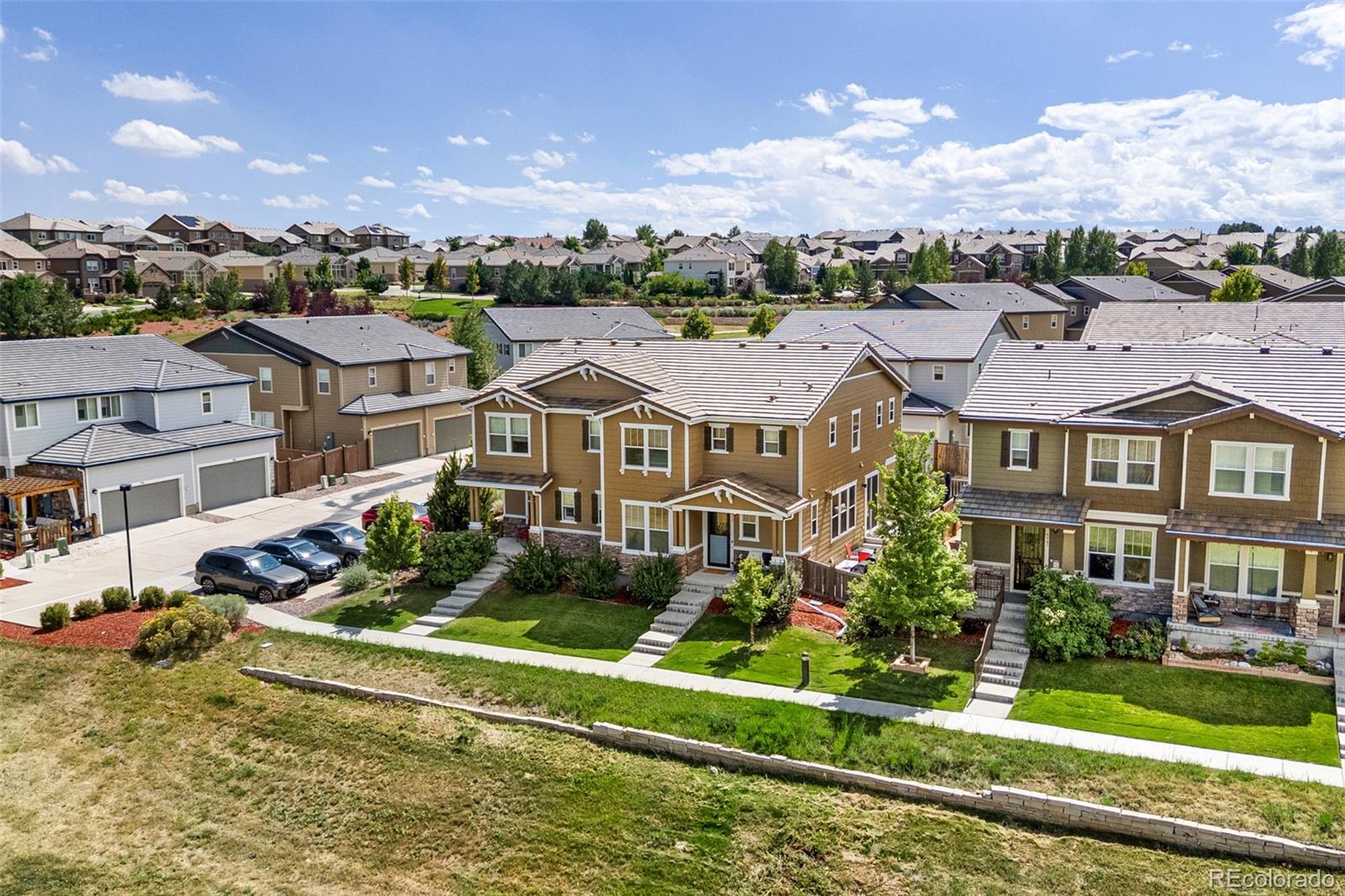 9977 Hough Point