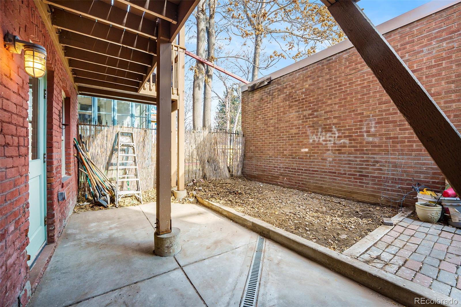 1610 N Humboldt Street Unit: 1/2