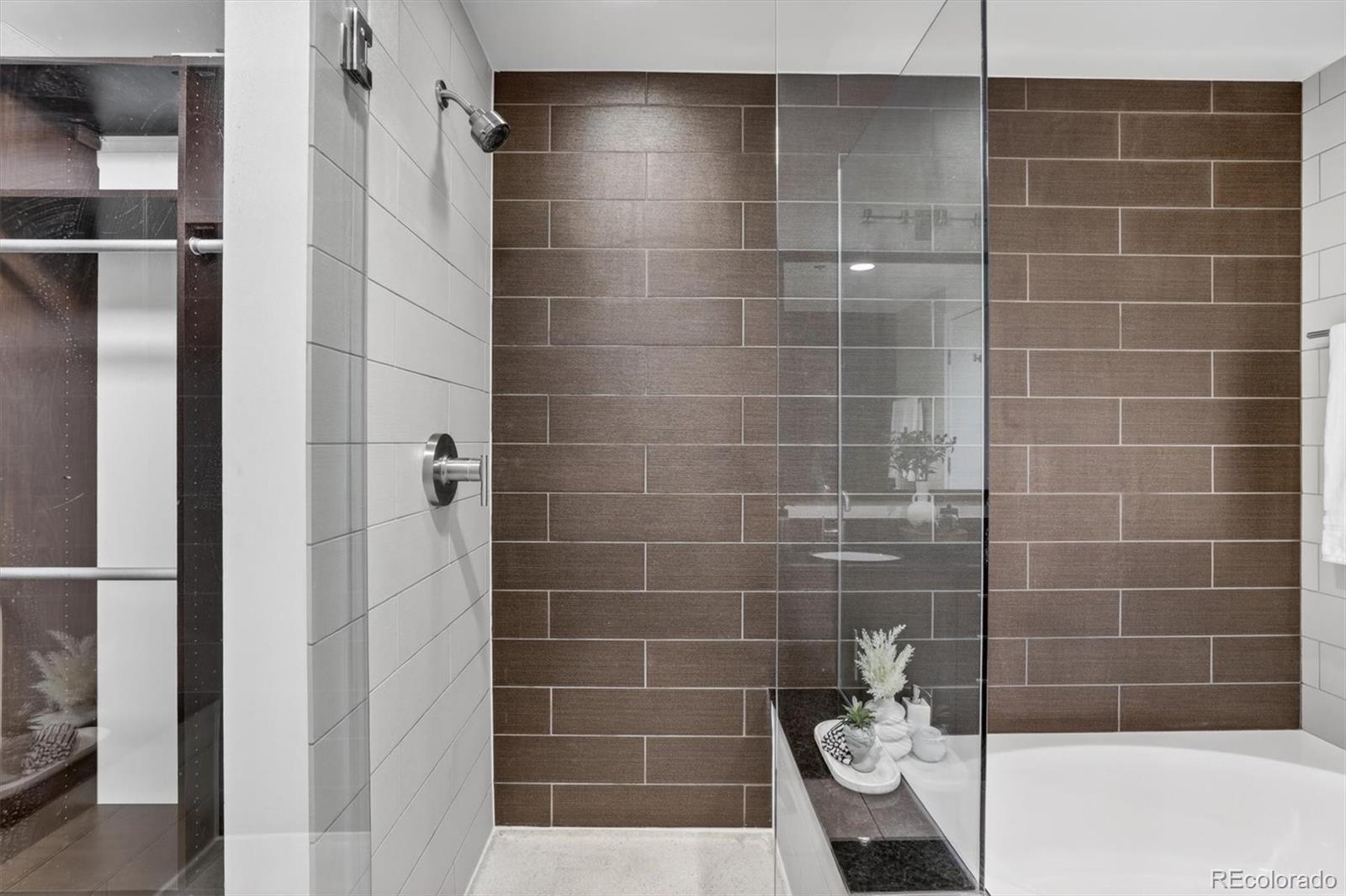 891 14th Street Unit: 3902