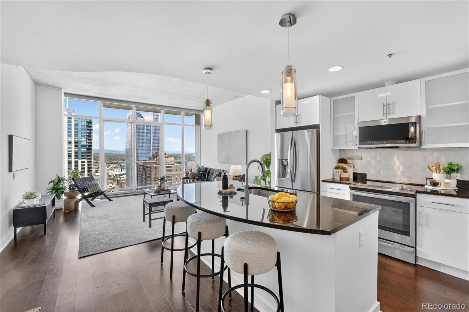 891 14th Street Unit: 3902