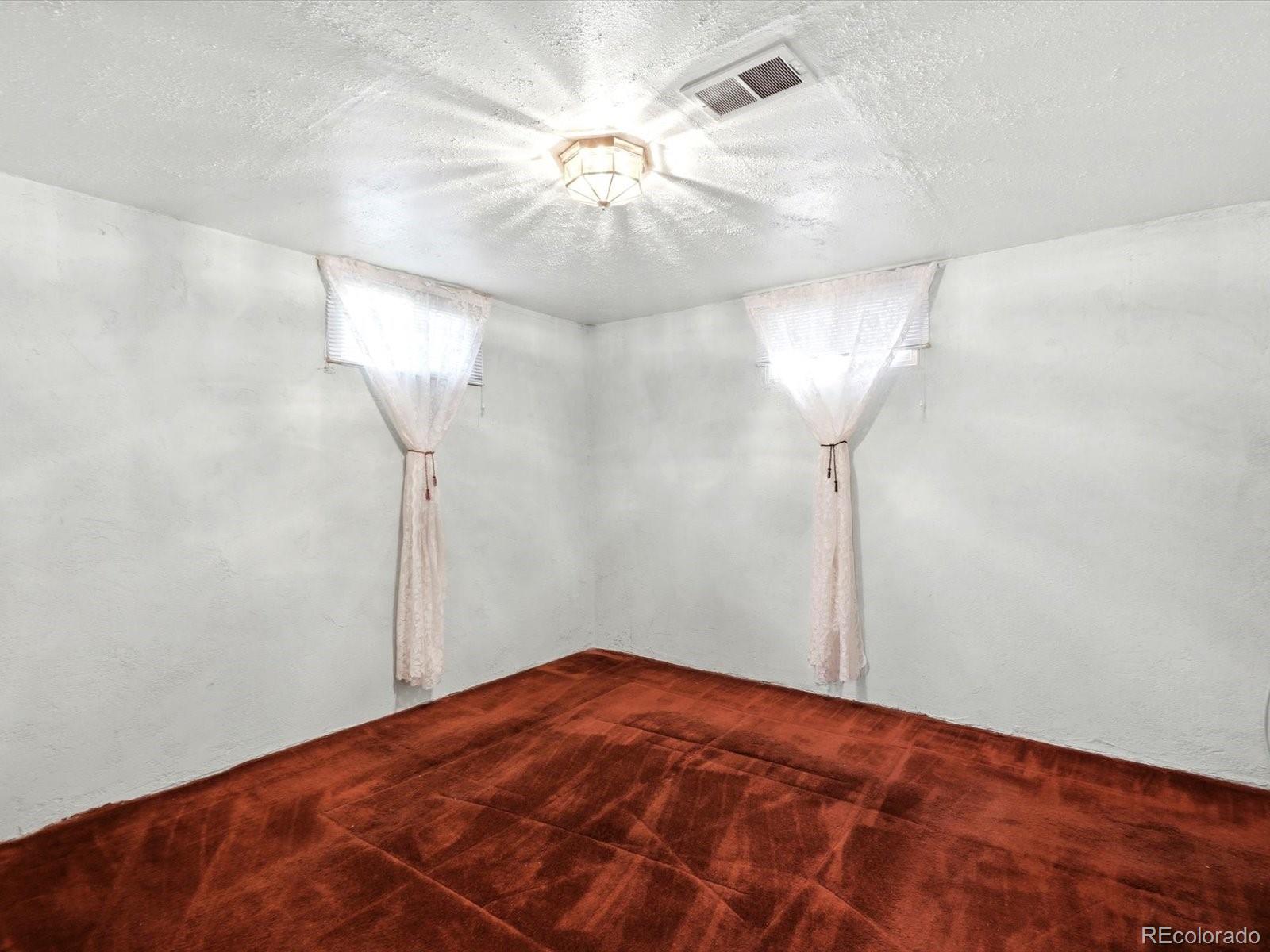 756 Zinnia Street