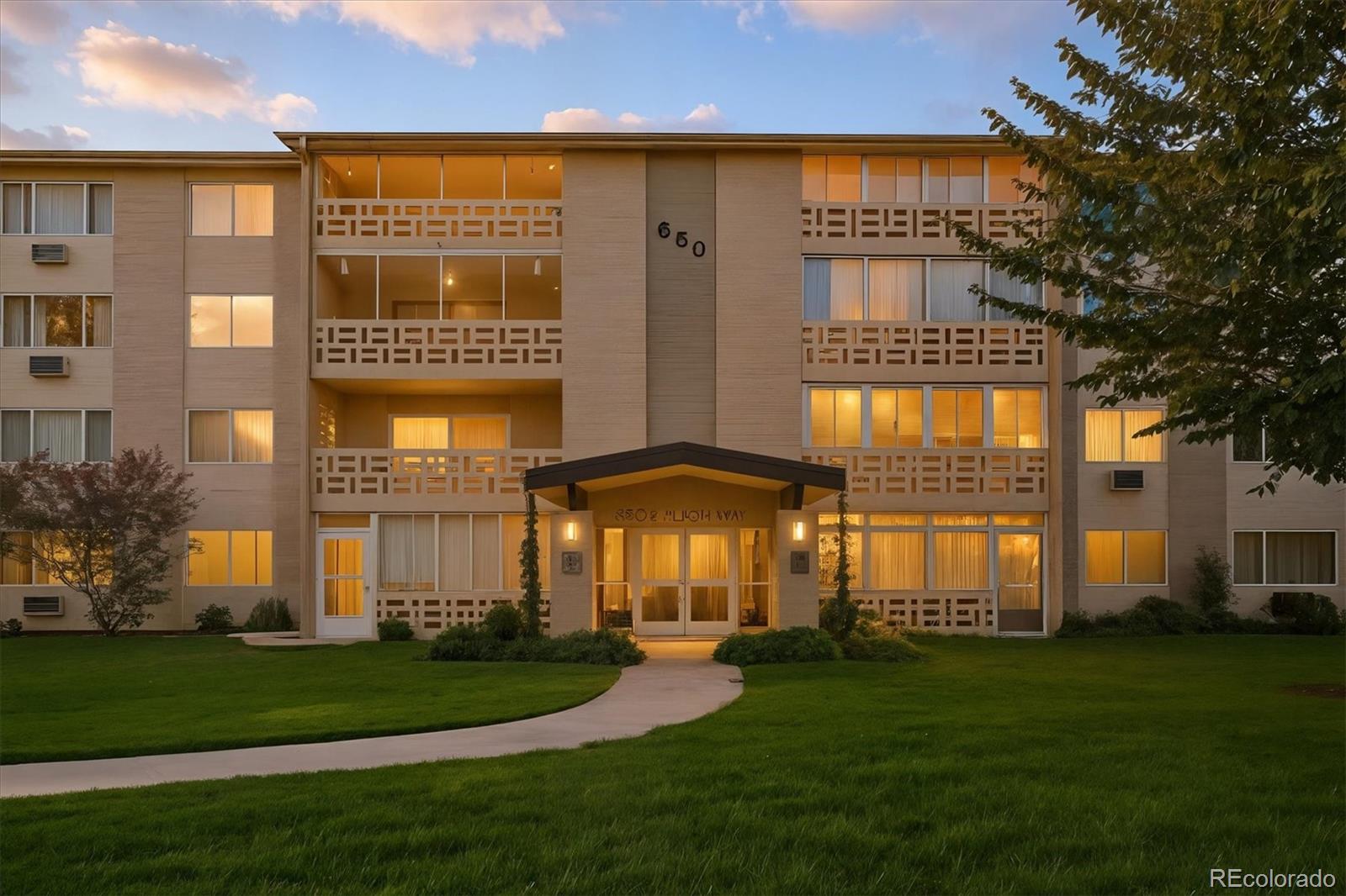 650 S Alton Way Unit: 1A