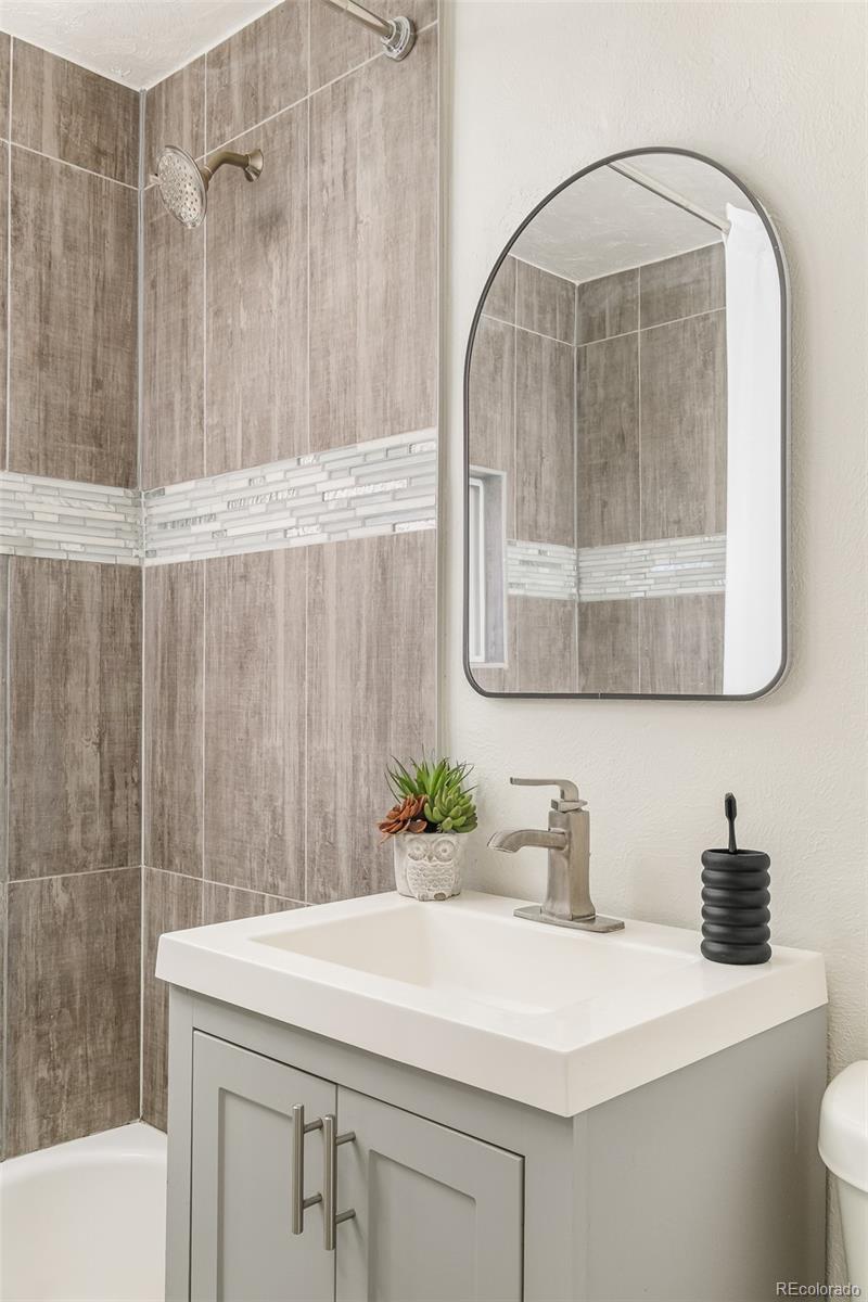 7348 Bradburn Boulevard