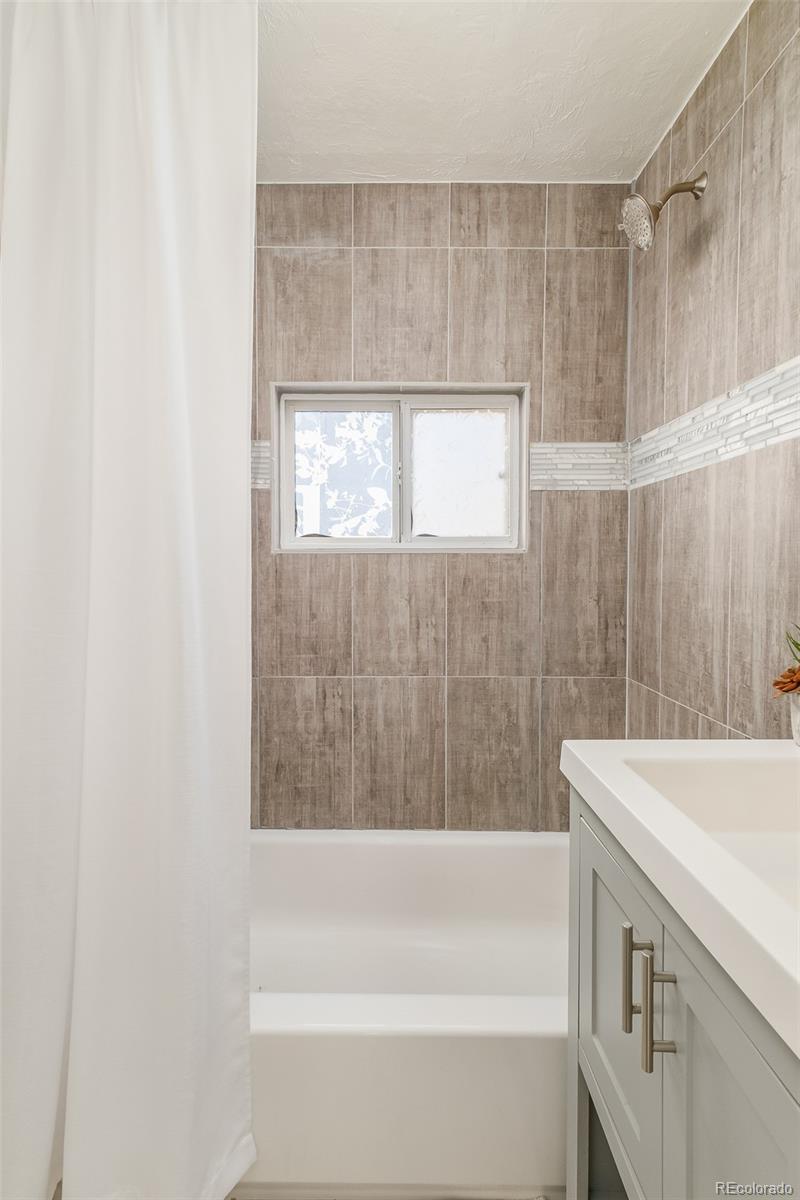 7348 Bradburn Boulevard