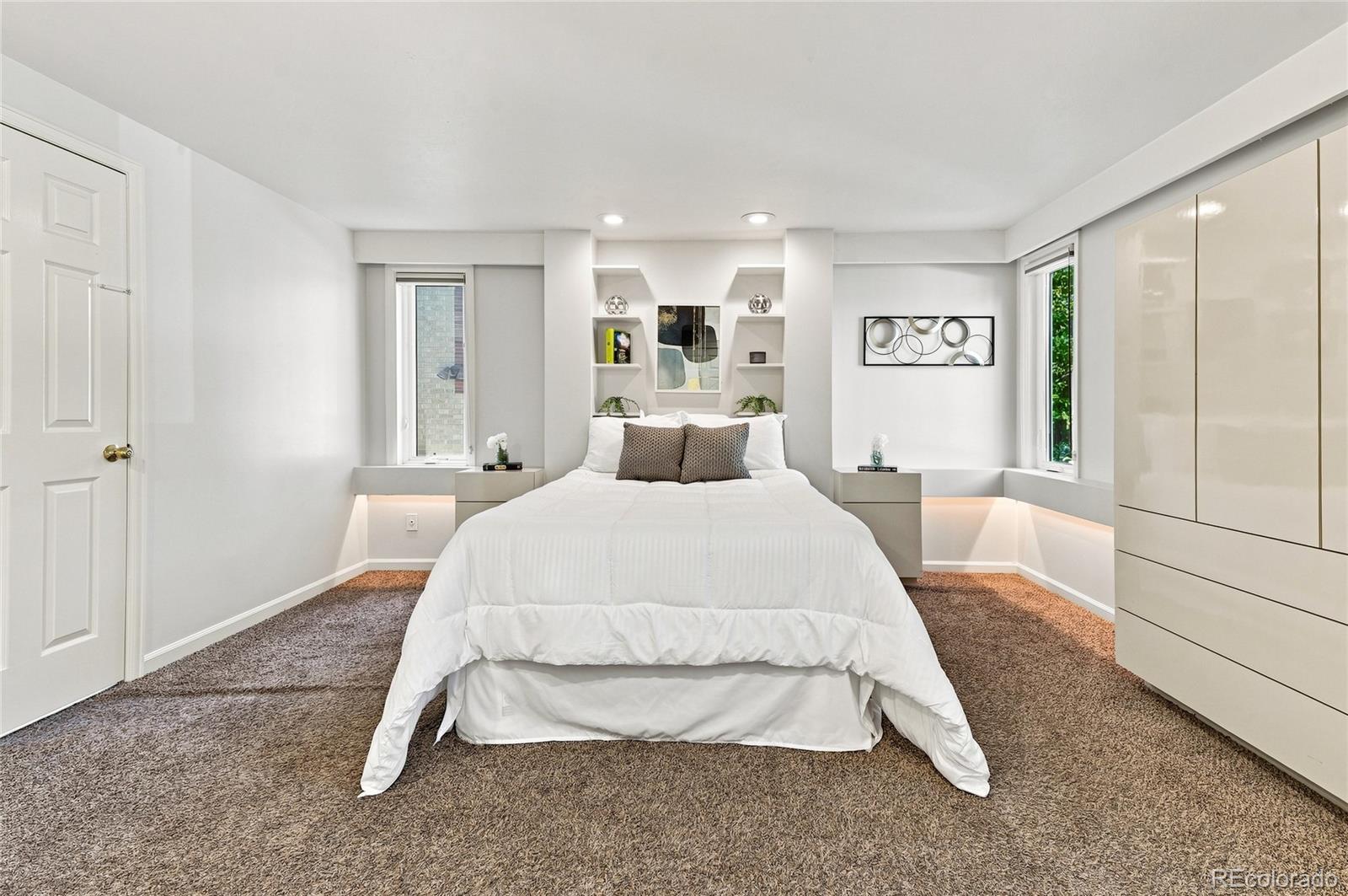 690 N Pennsylvania Street Unit: A5