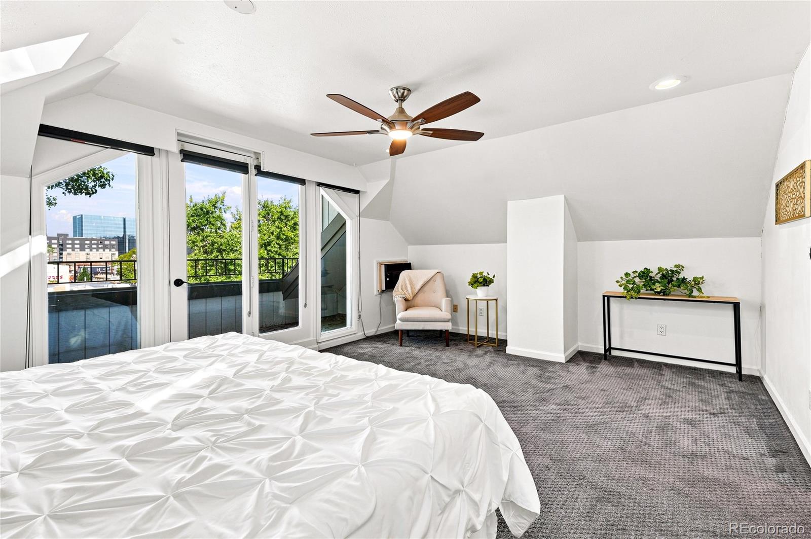 690 N Pennsylvania Street Unit: A5