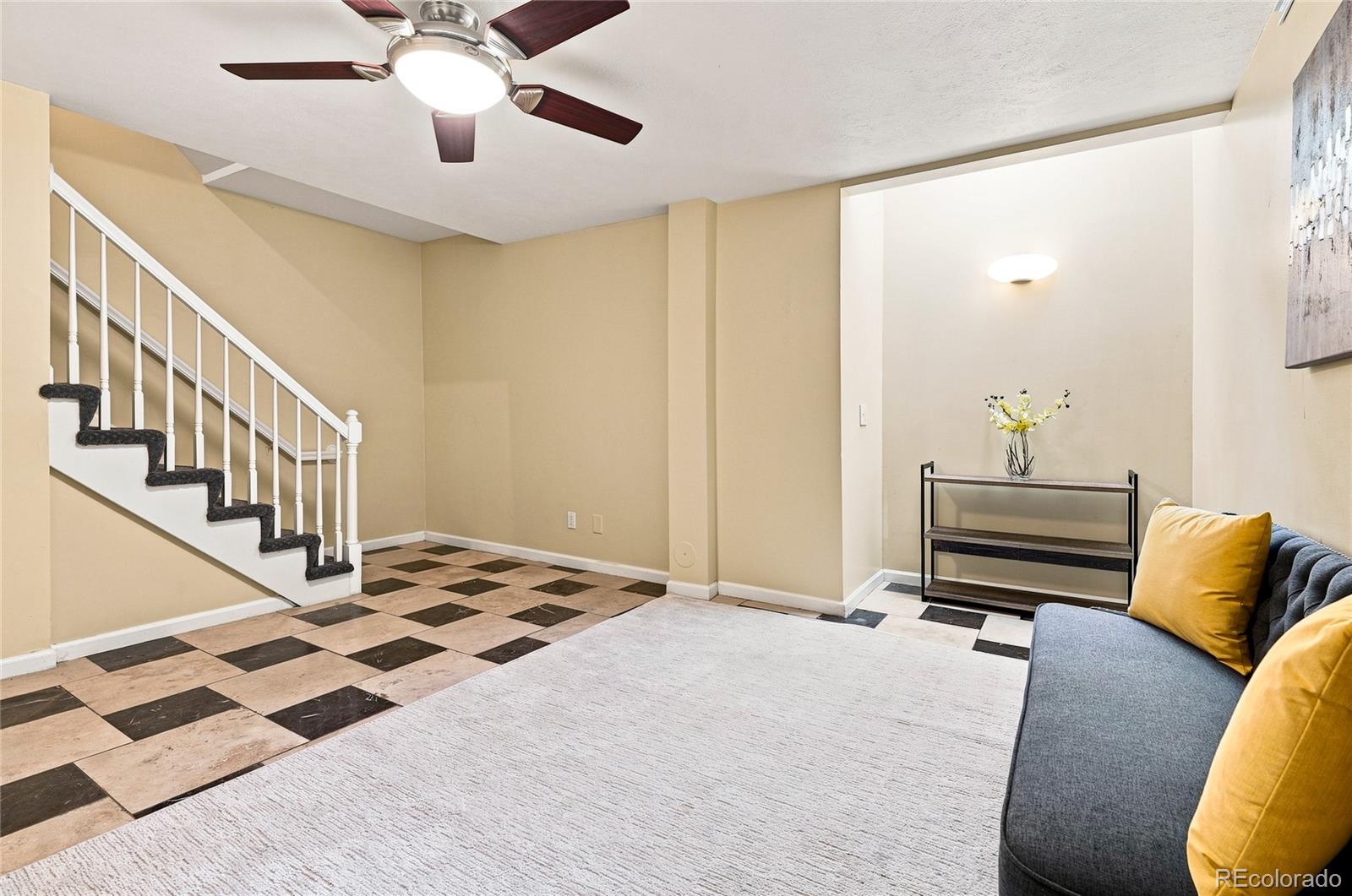690 N Pennsylvania Street Unit: A5