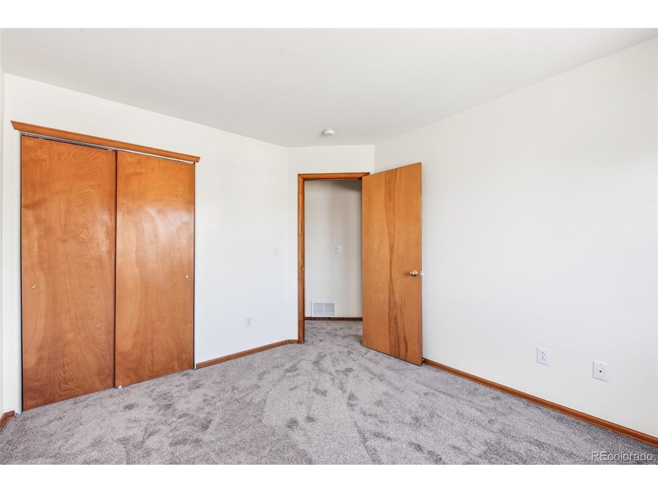 5126 Copen Dr