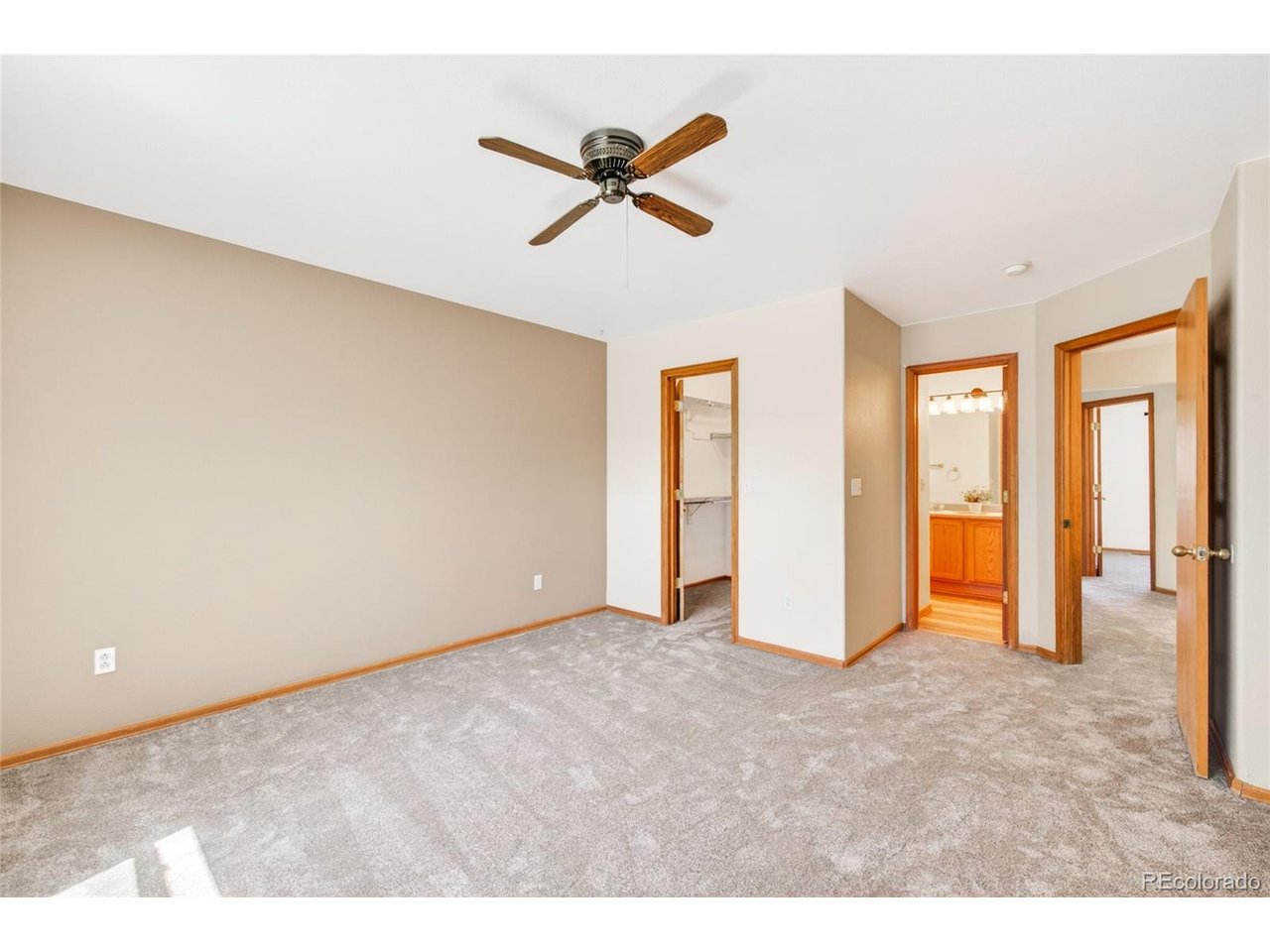 5126 Copen Dr