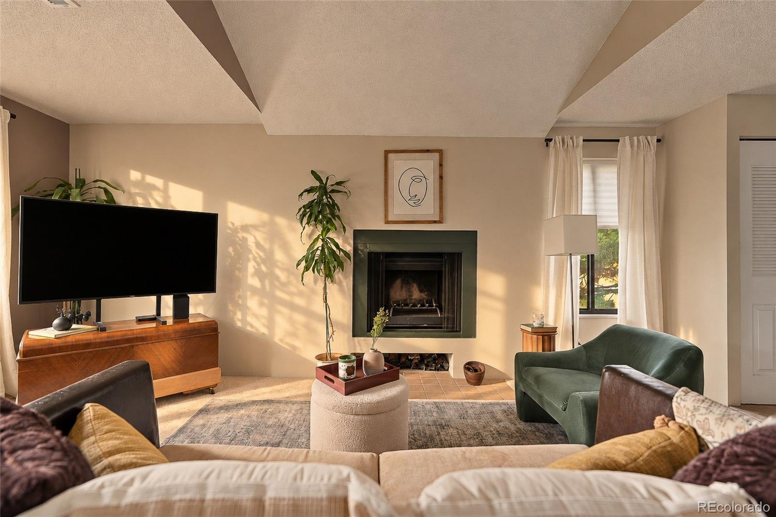 6600 E Mississippi Avenue Unit: 3