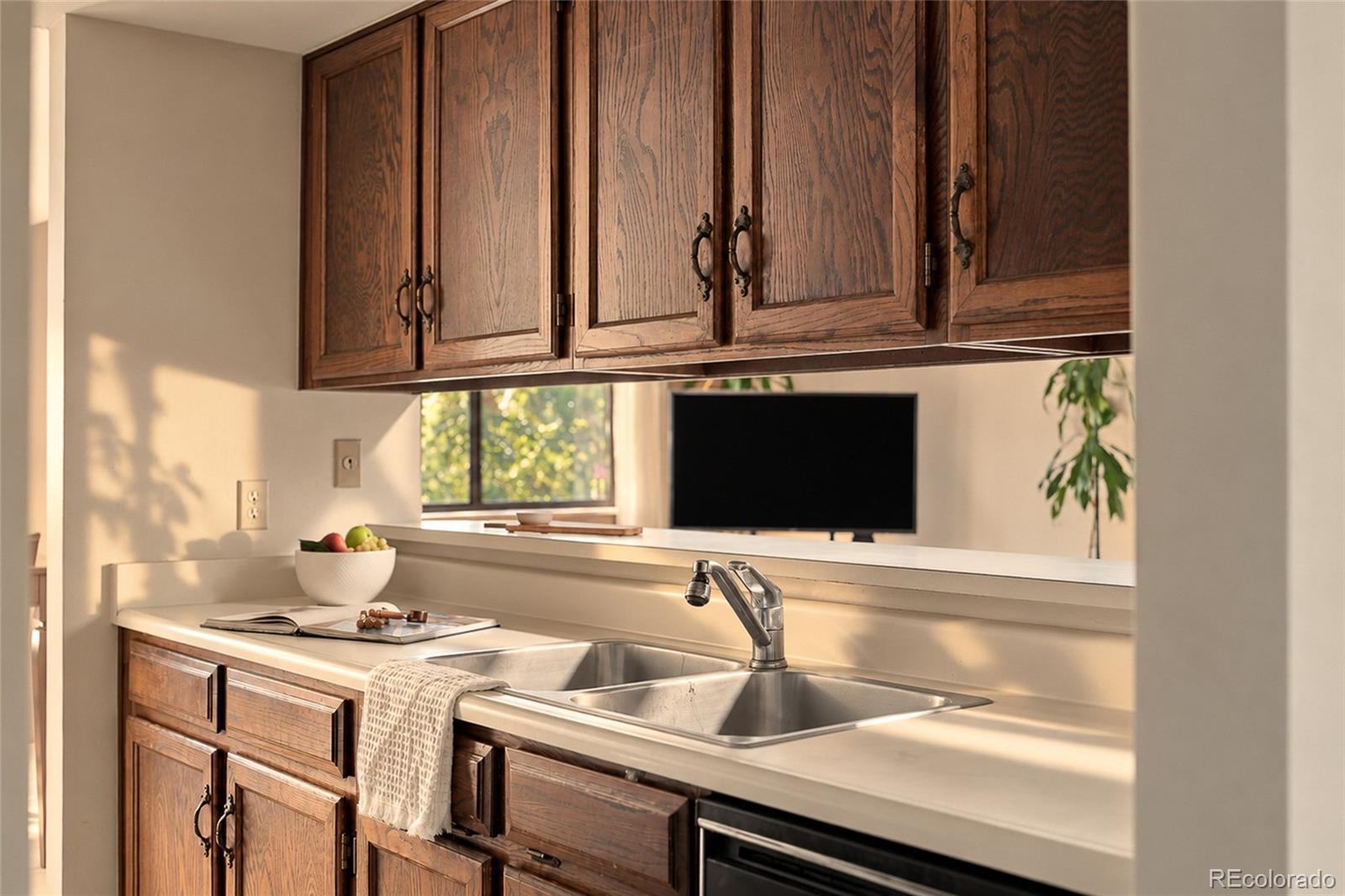 6600 E Mississippi Avenue Unit: 3