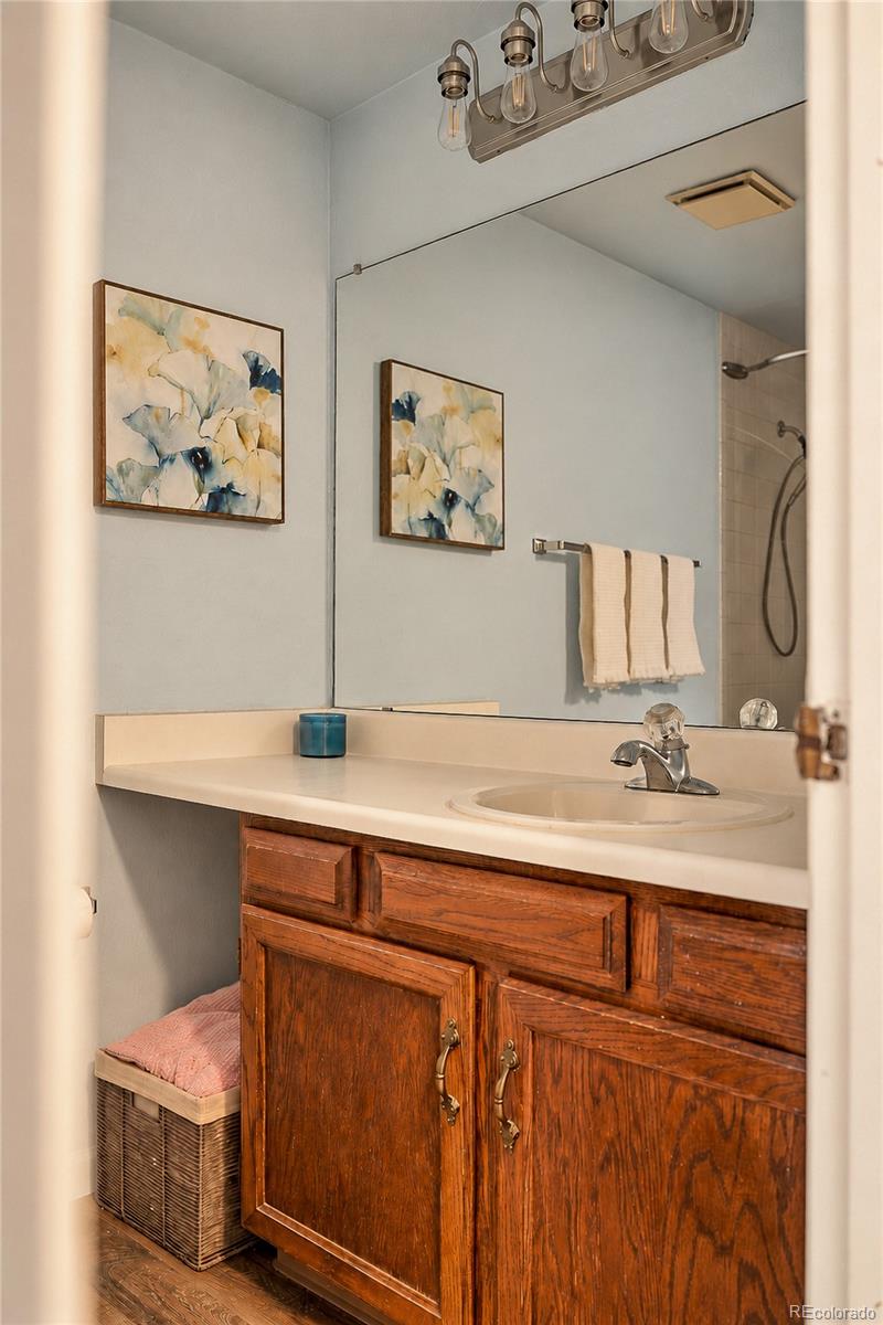 6600 E Mississippi Avenue Unit: 3