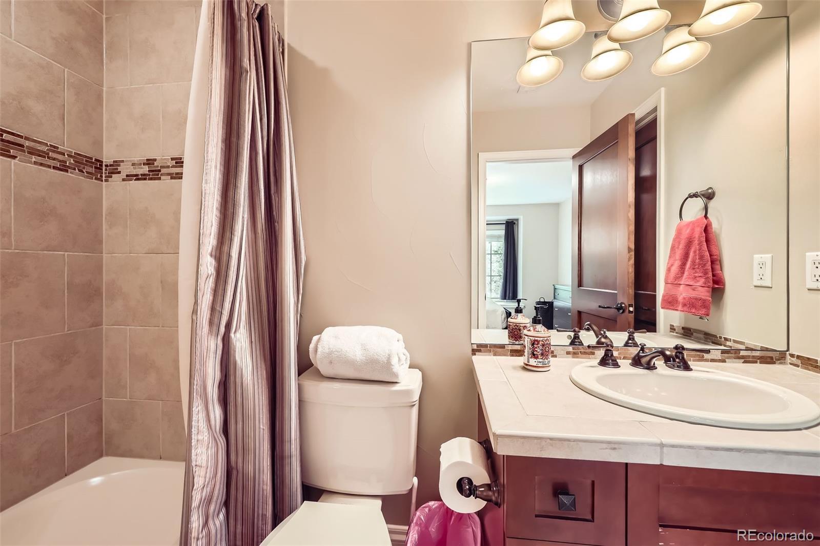 1410 S Elizabeth Street