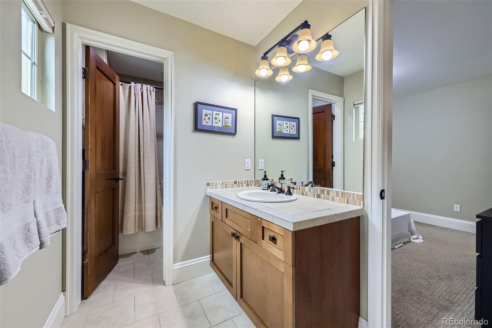 1410 S Elizabeth Street