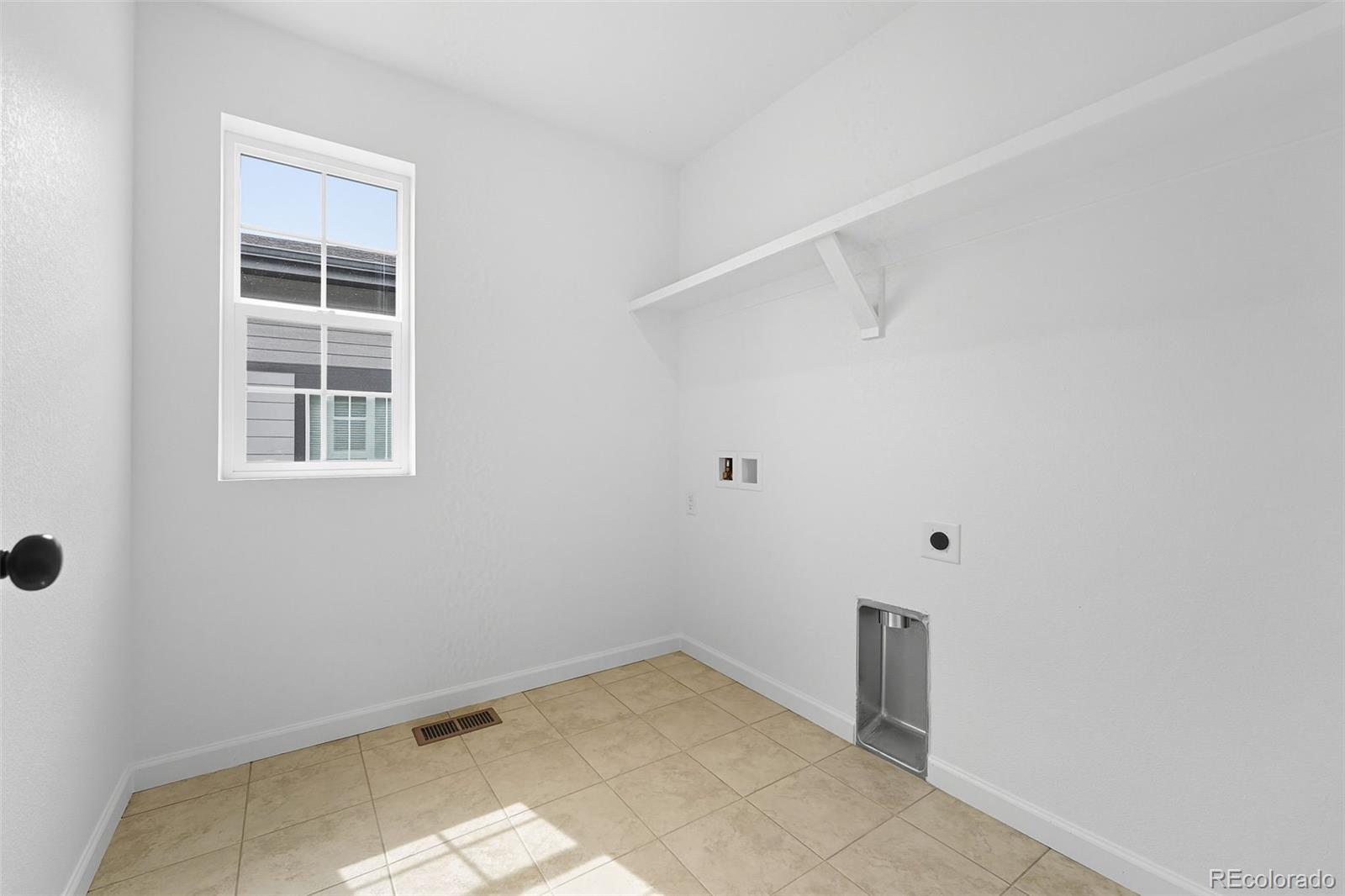 8828 Whiteclover Street