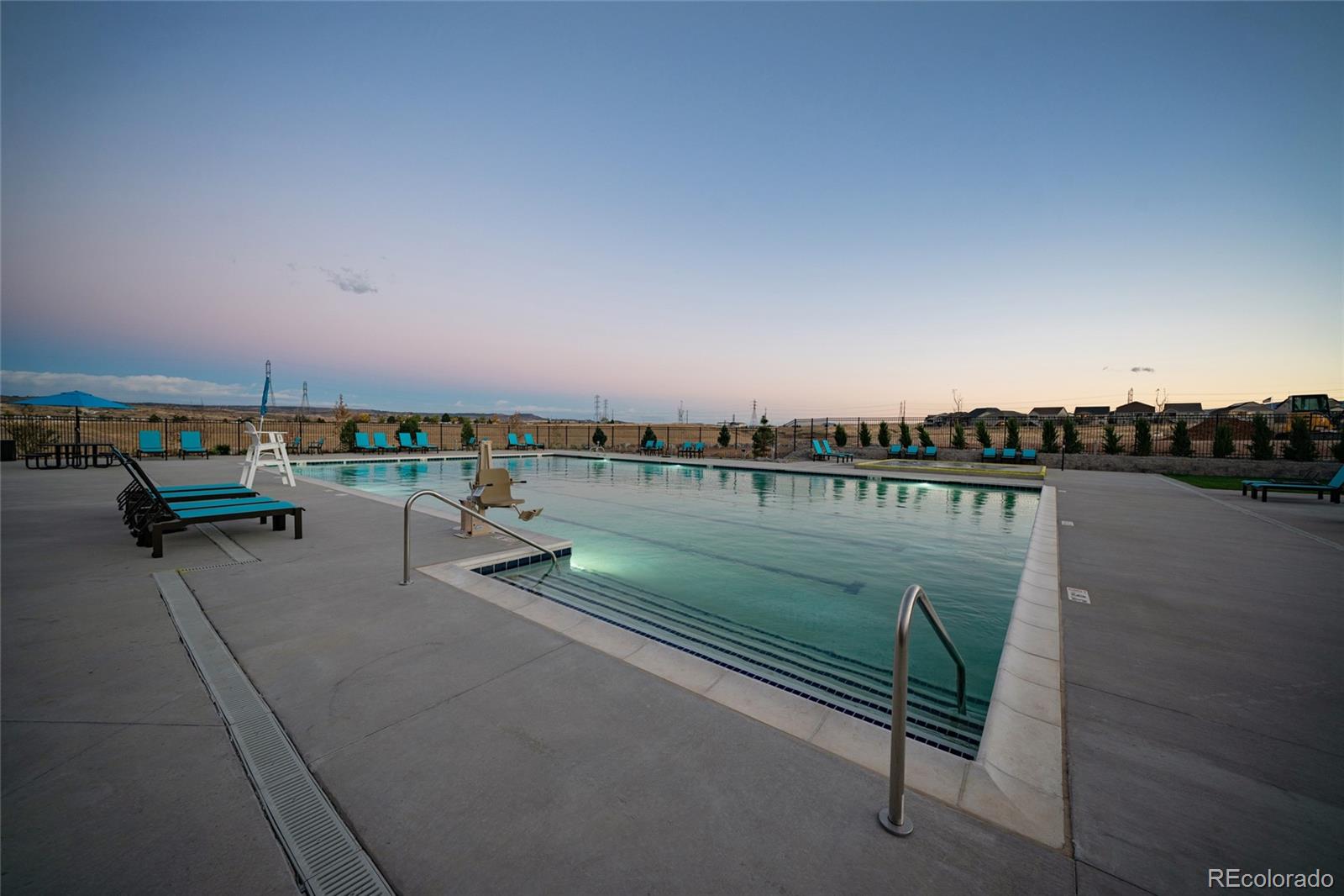 8828 Whiteclover Street