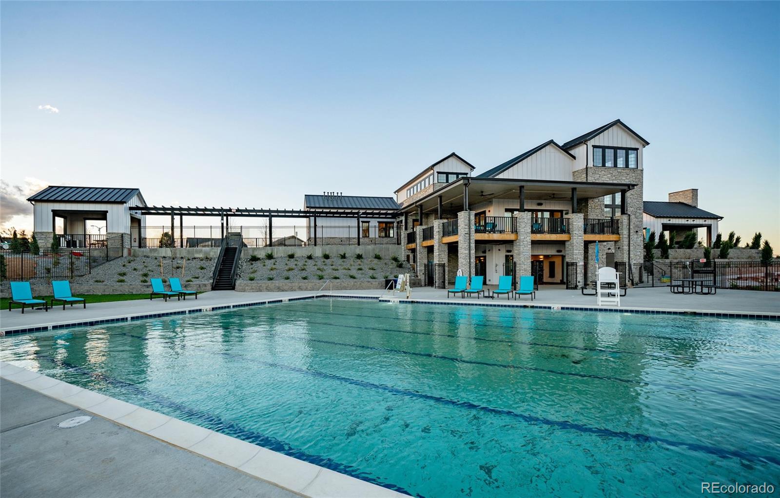 8828 Whiteclover Street