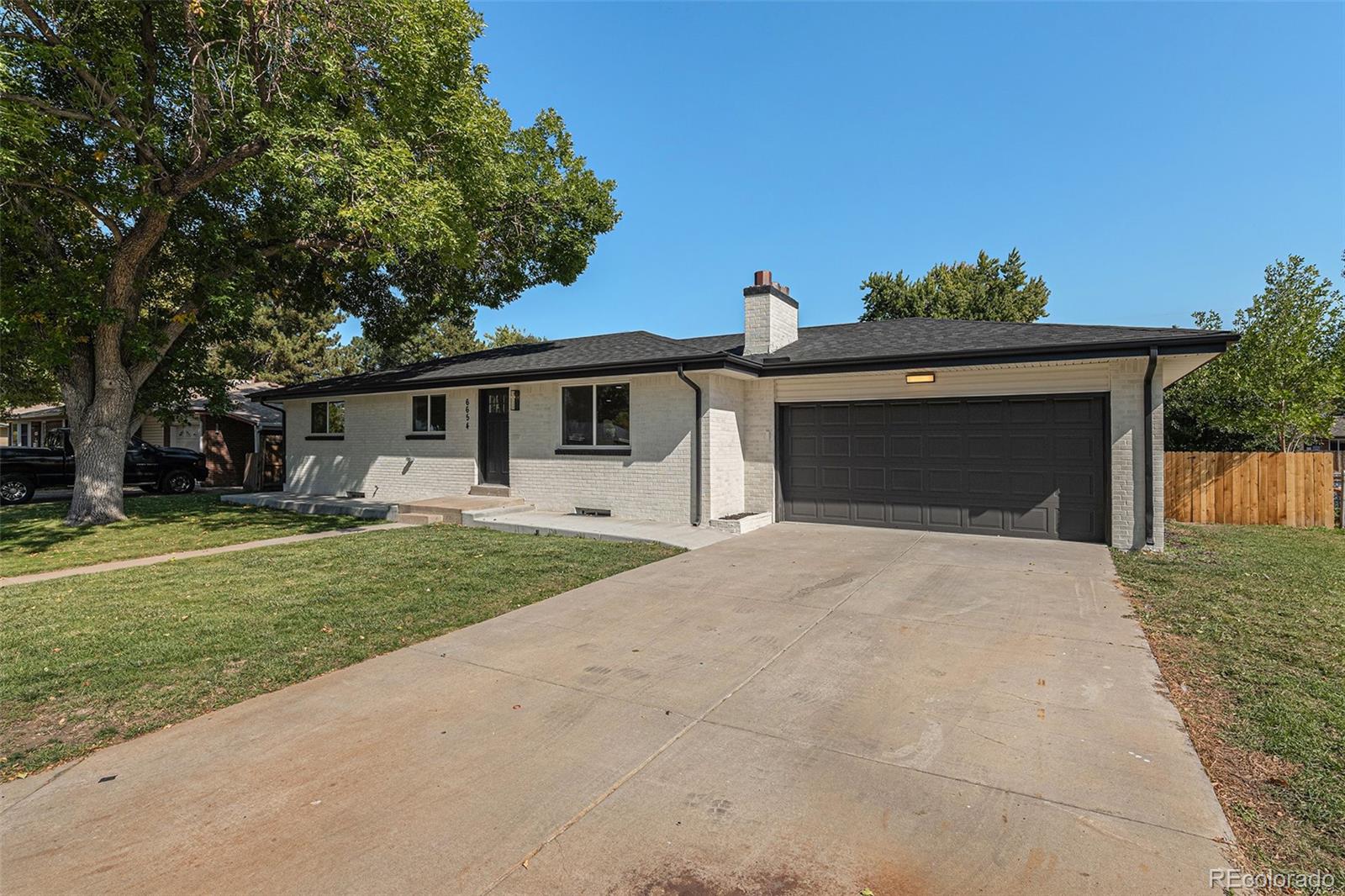 6654 S Lee Court