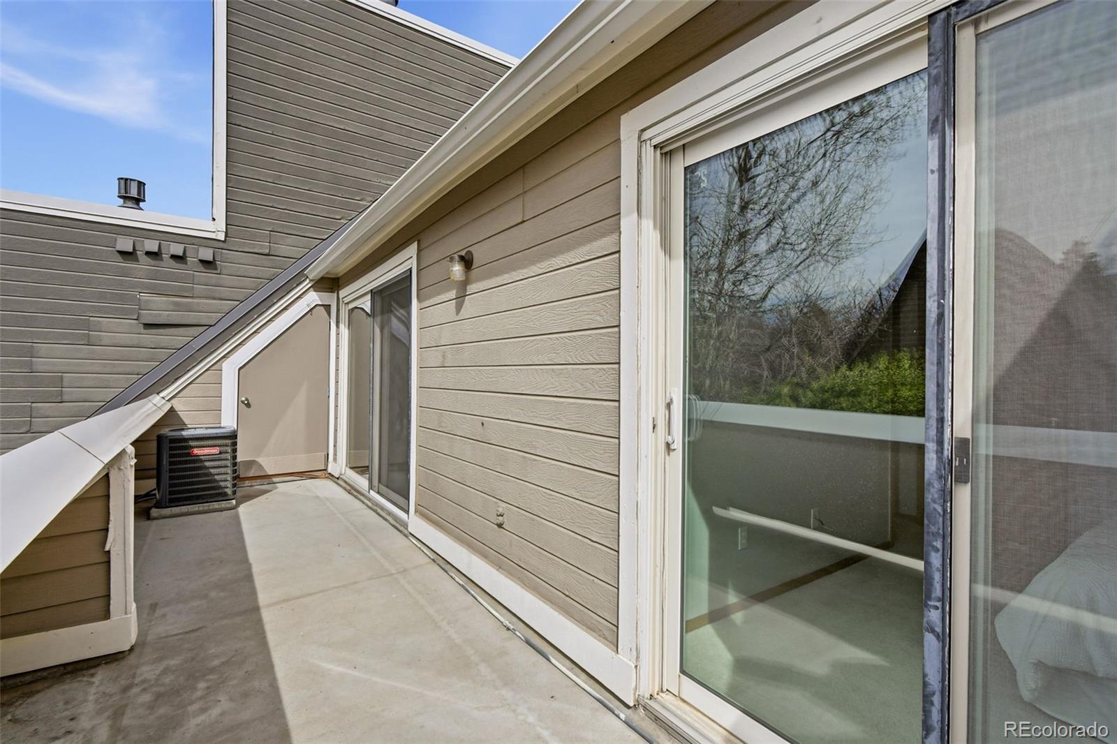 5250 S Huron Way Unit: 3-310