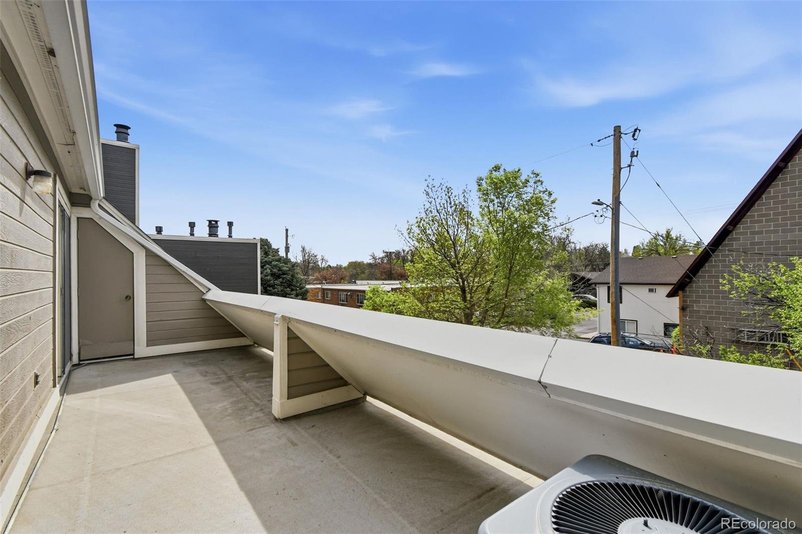 5250 S Huron Way Unit: 3-310