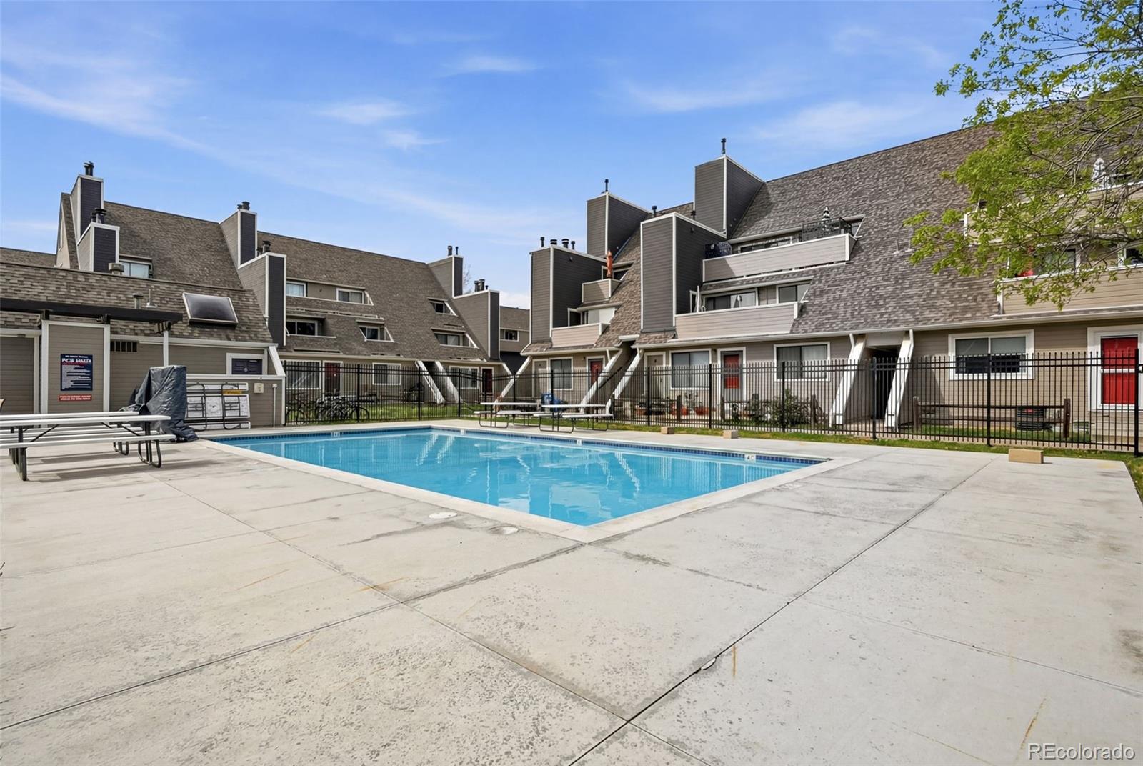5250 S Huron Way Unit: 3-310