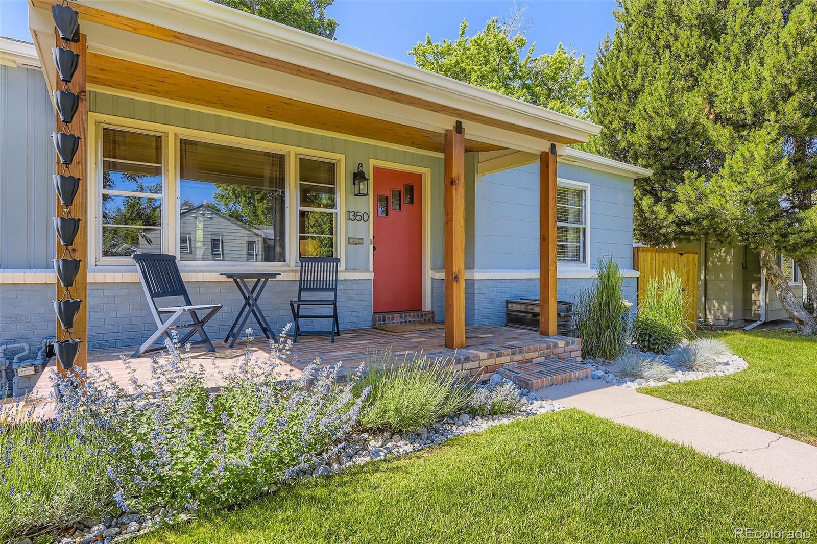 1350 E Amherst Avenue