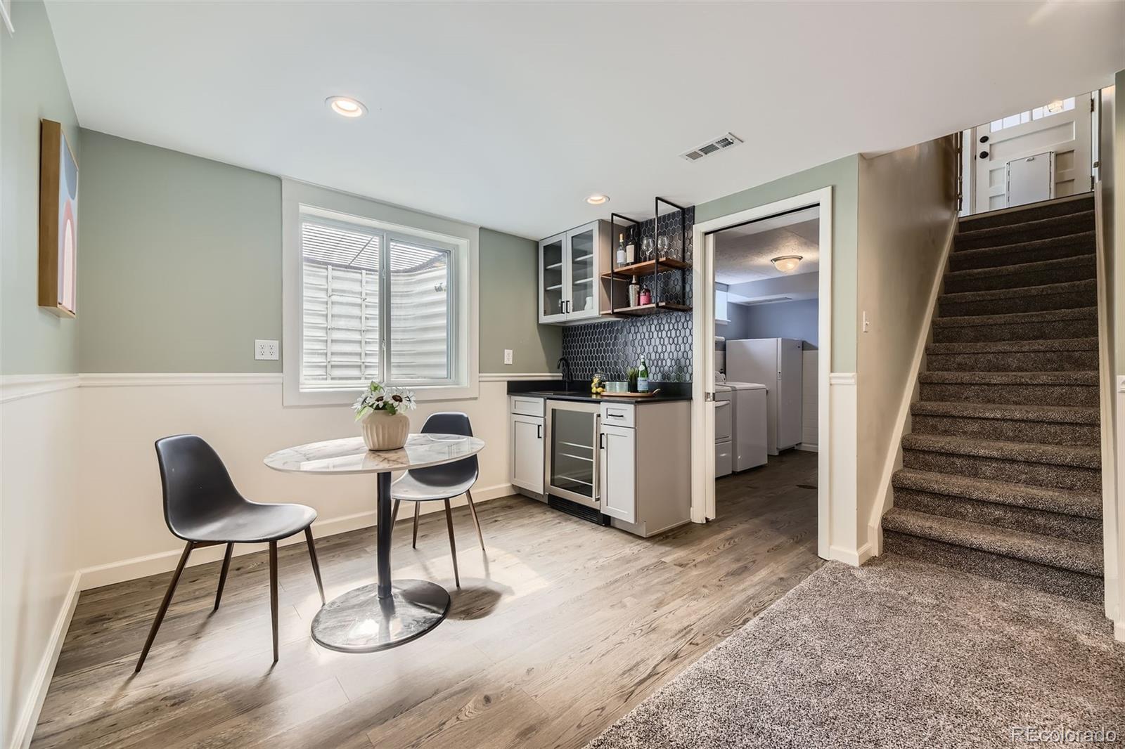 1350 E Amherst Avenue