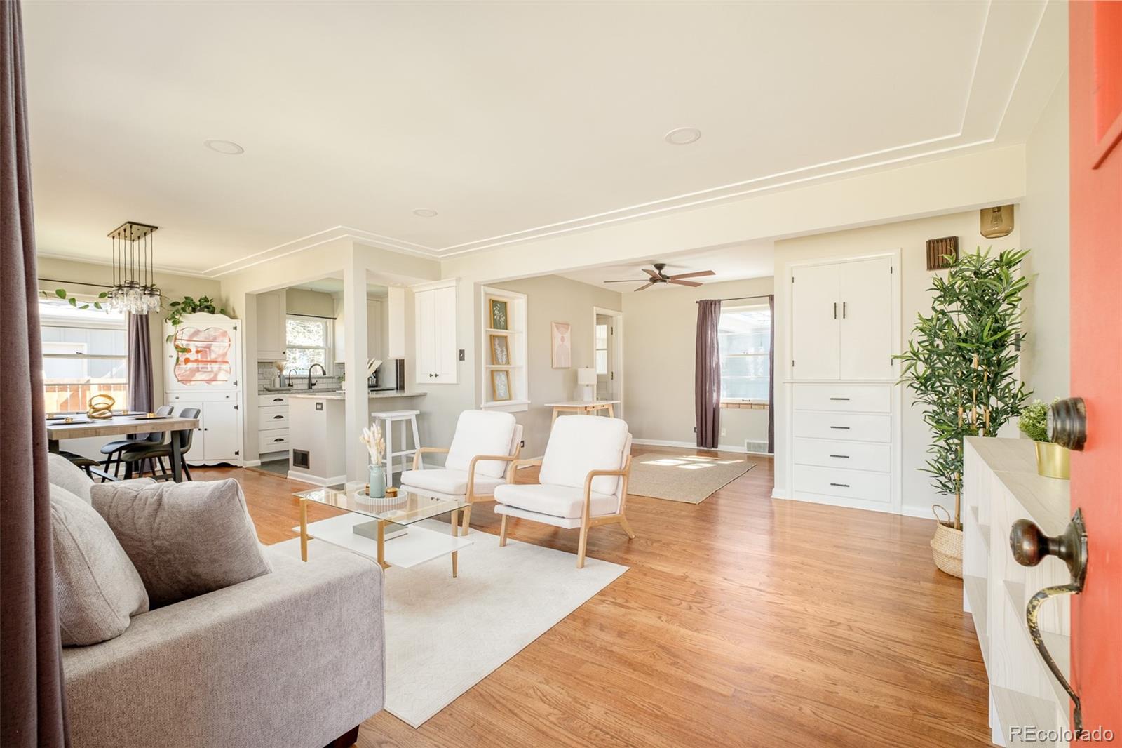 1350 E Amherst Avenue