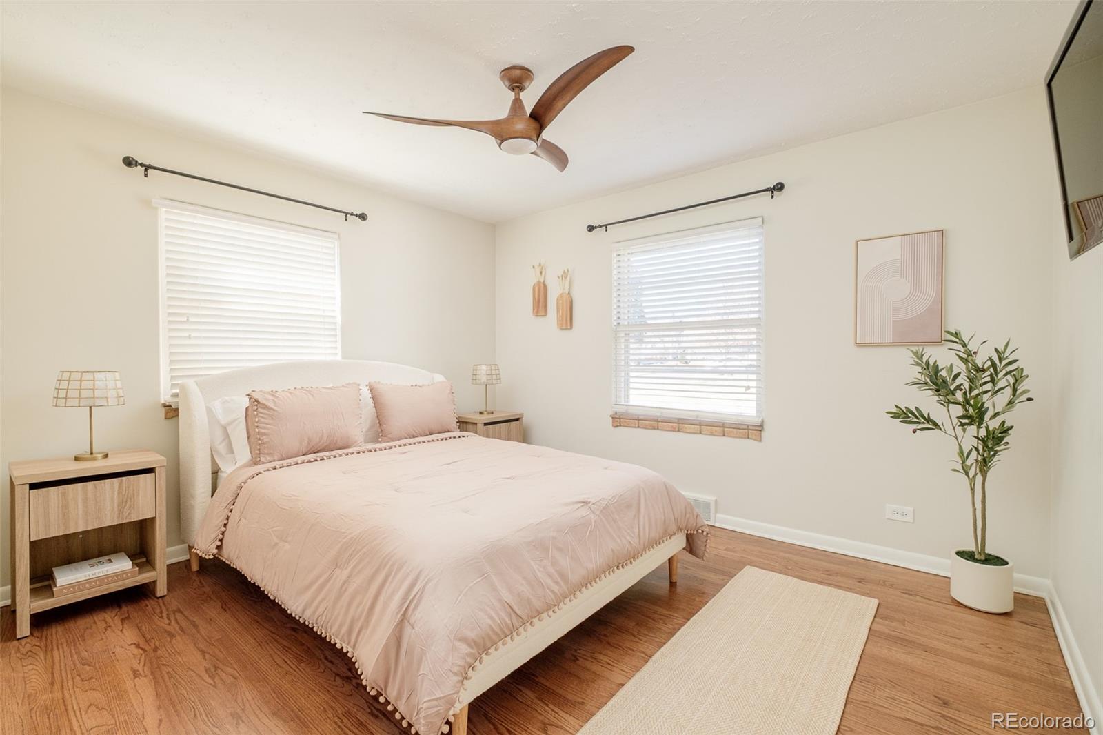 1350 E Amherst Avenue