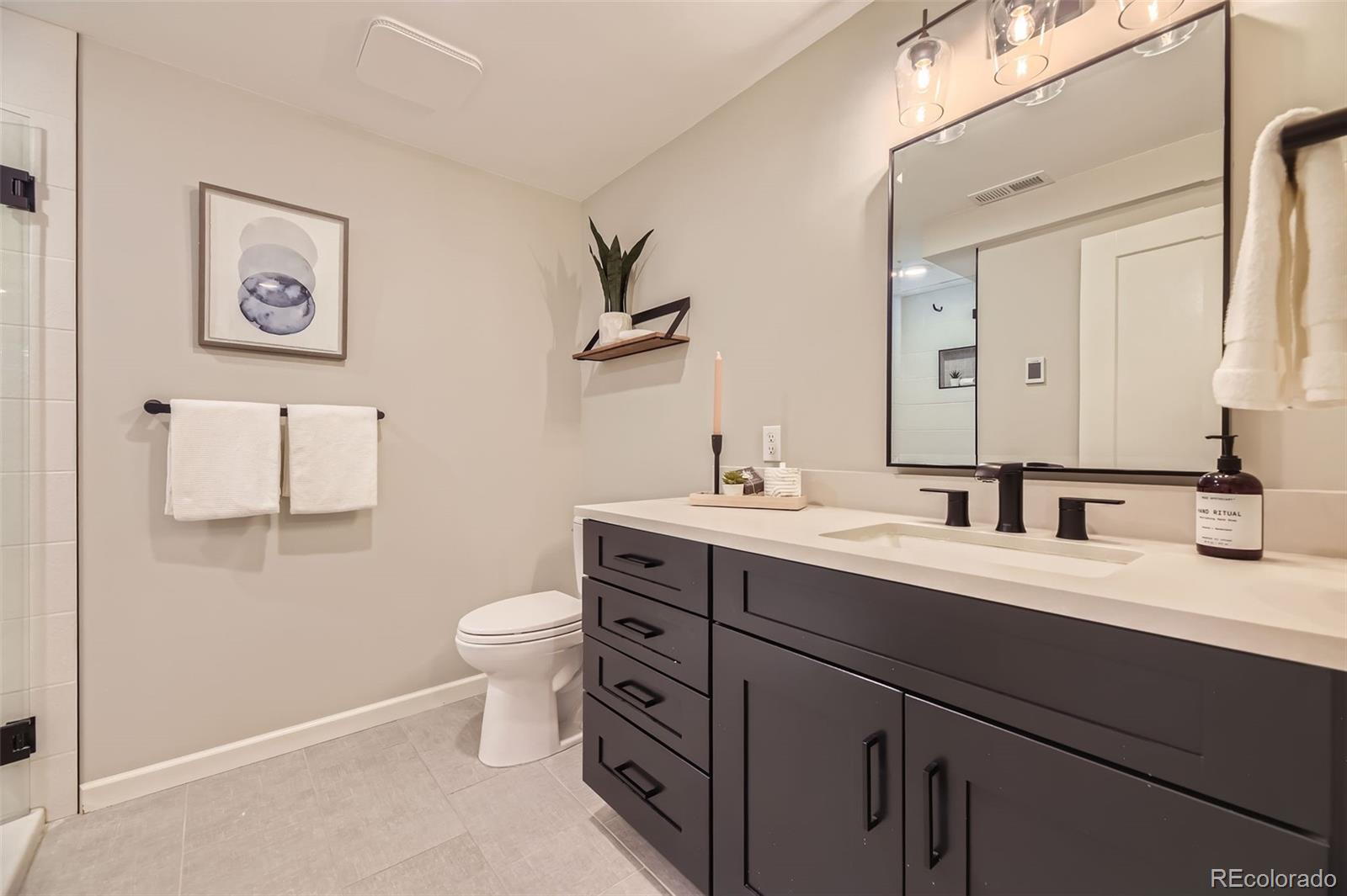 1350 E Amherst Avenue