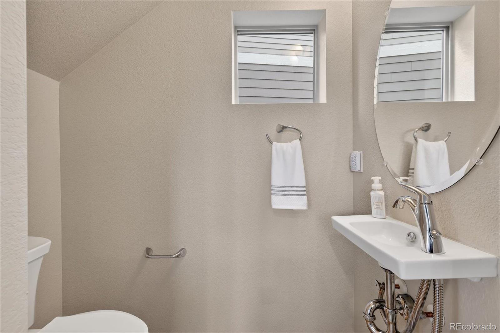 120 E Douglas Street