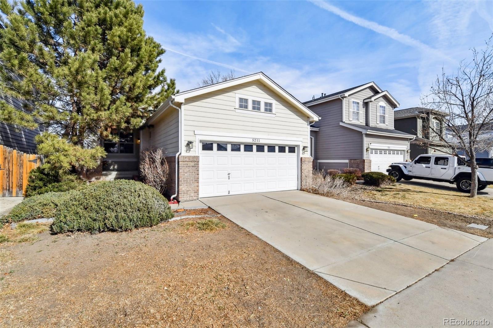 5211 E 119th Court