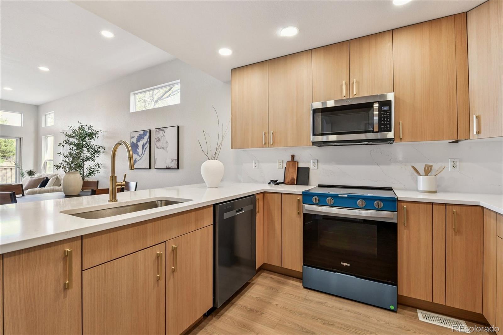 5211 E 119th Court