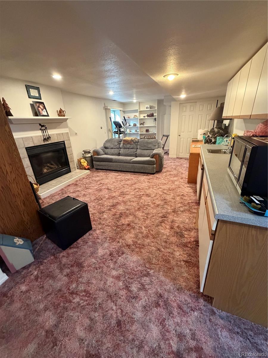 5372 YANK Way