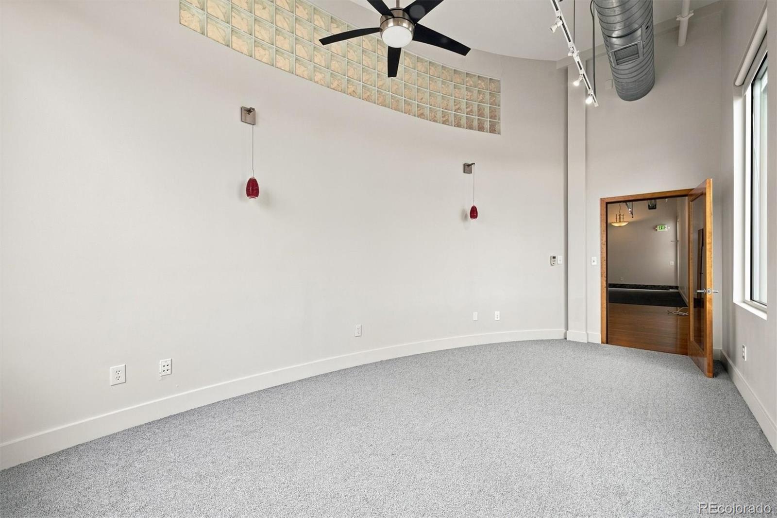 209 Kalamath Street Unit: 20