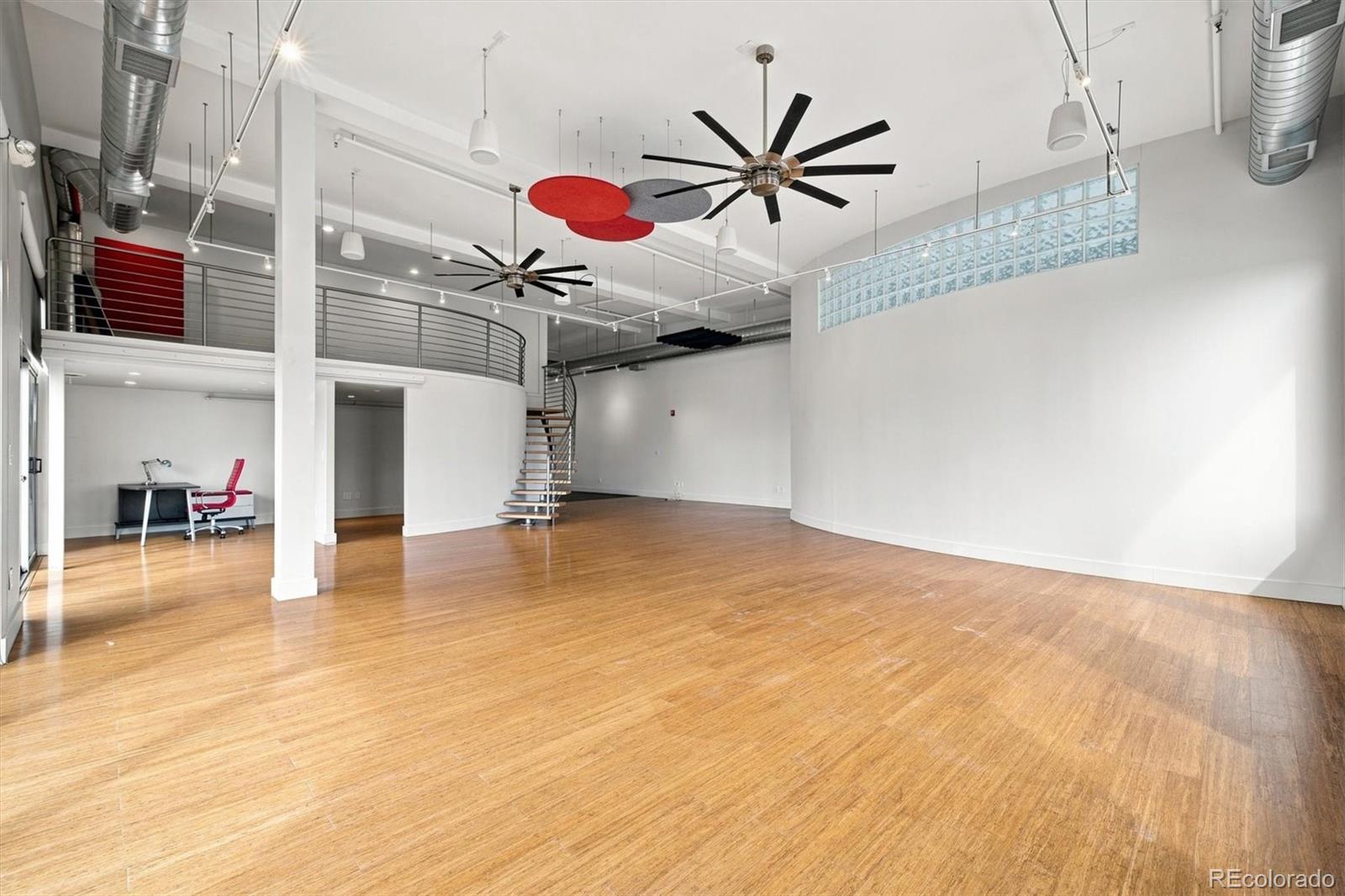 209 Kalamath Street Unit: 20