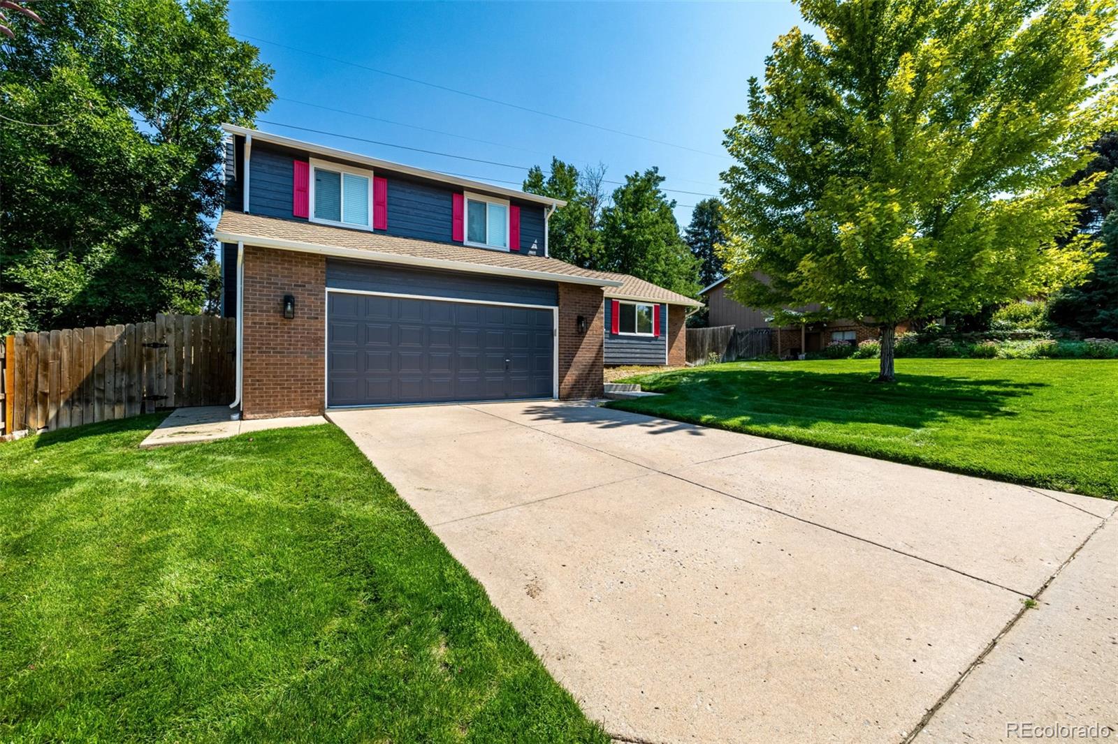 6062 S Newport Street