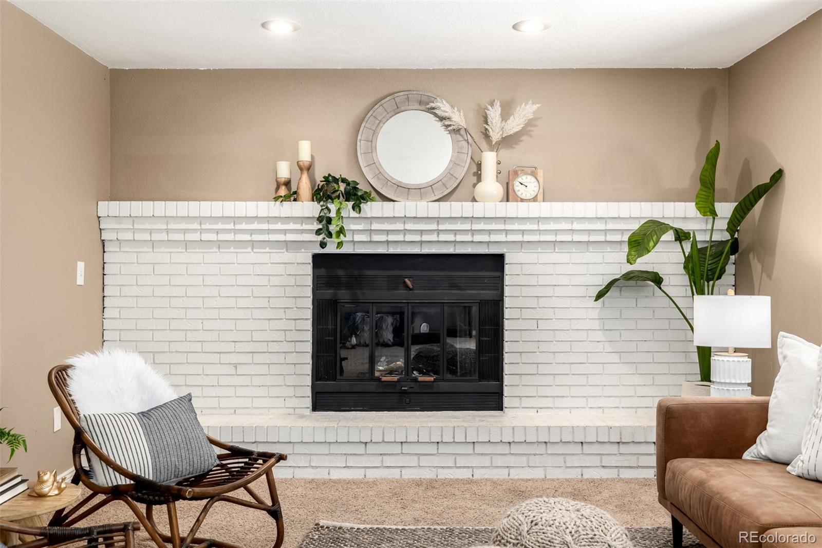 6062 S Newport Street