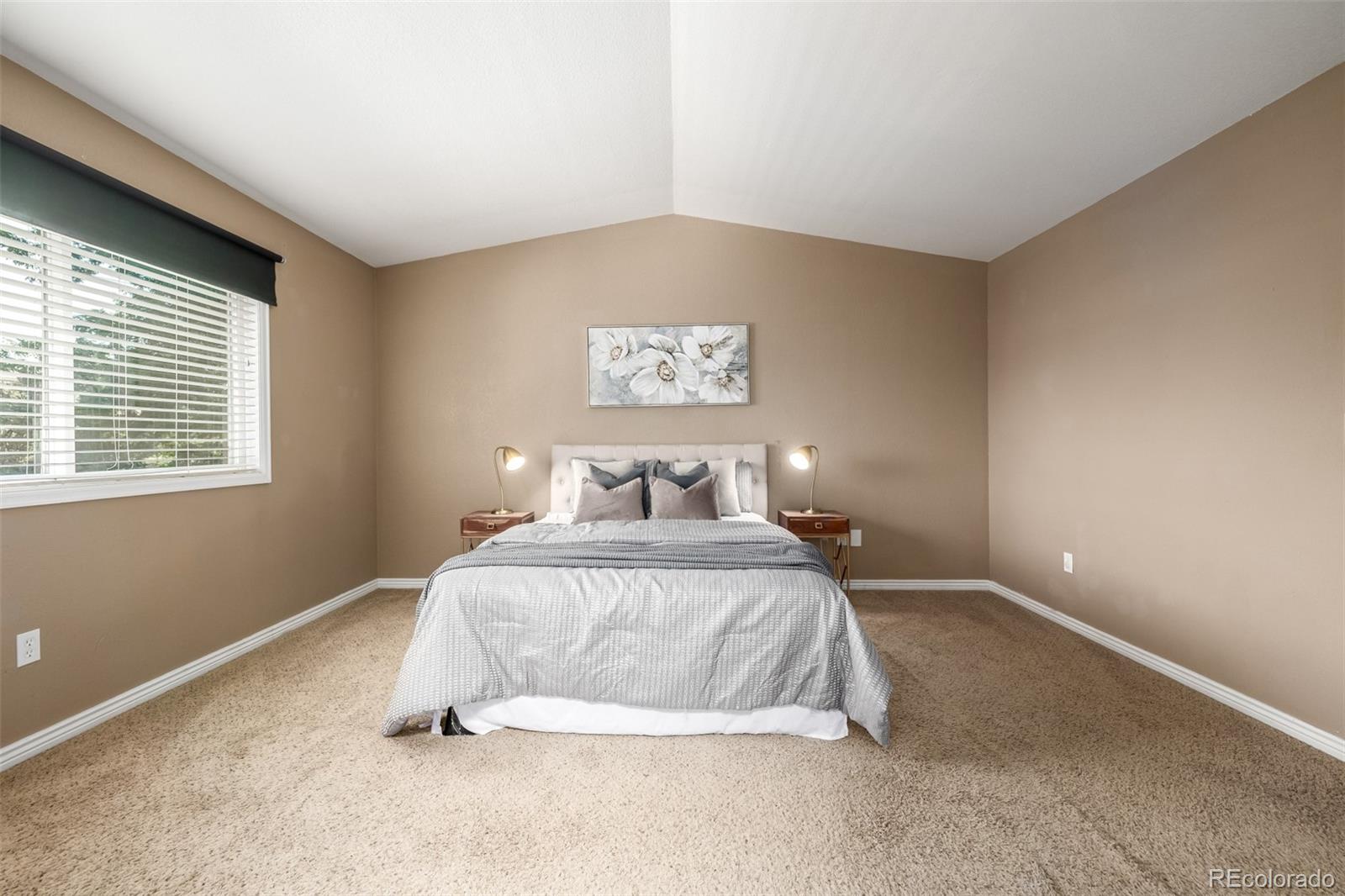 6062 S Newport Street