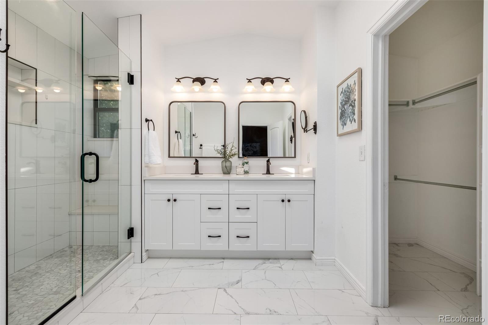 6062 S Newport Street