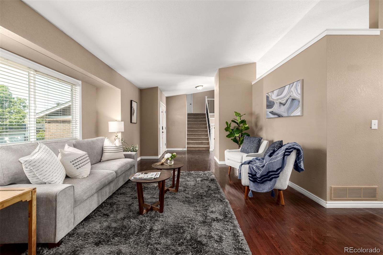 6062 S Newport Street