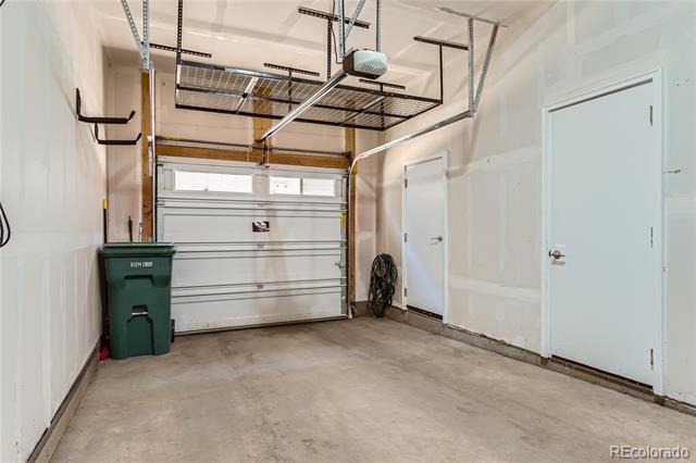 5530 W 11th Place