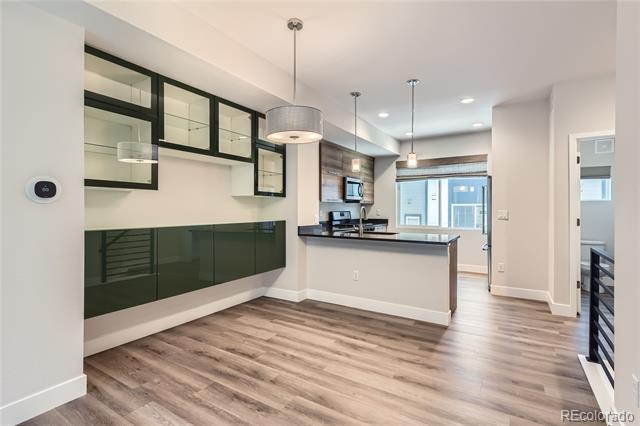 5530 W 11th Place
