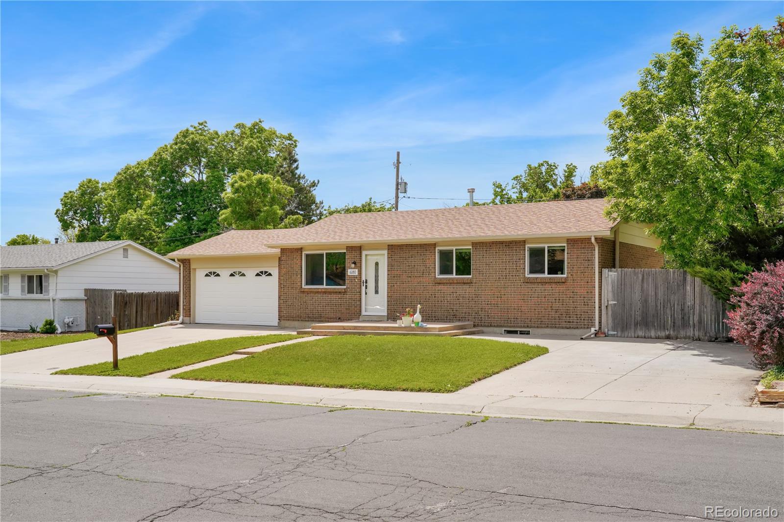 6180 W 77th Place