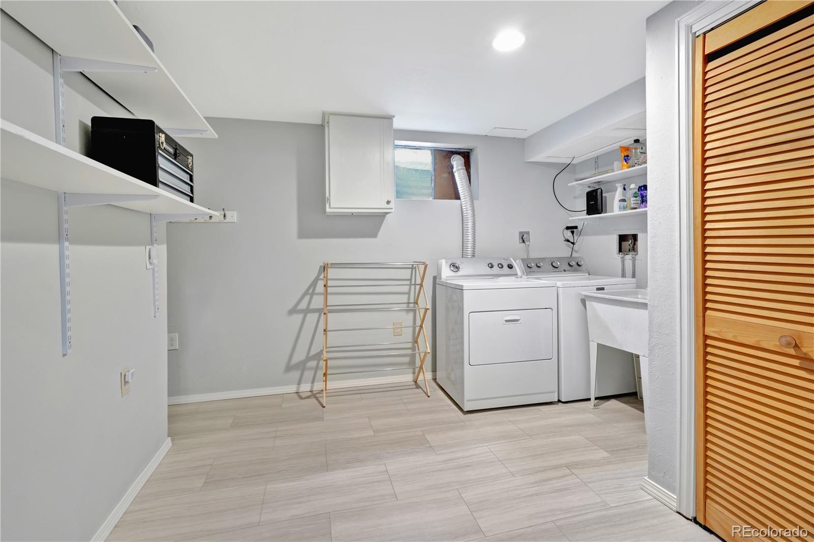6180 W 77th Place