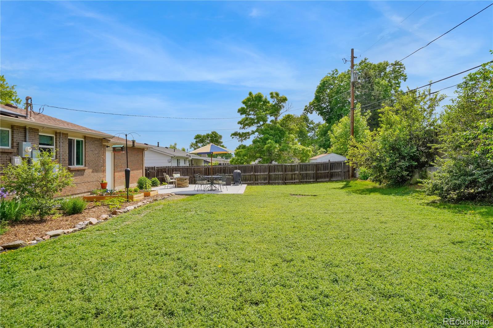 6180 W 77th Place