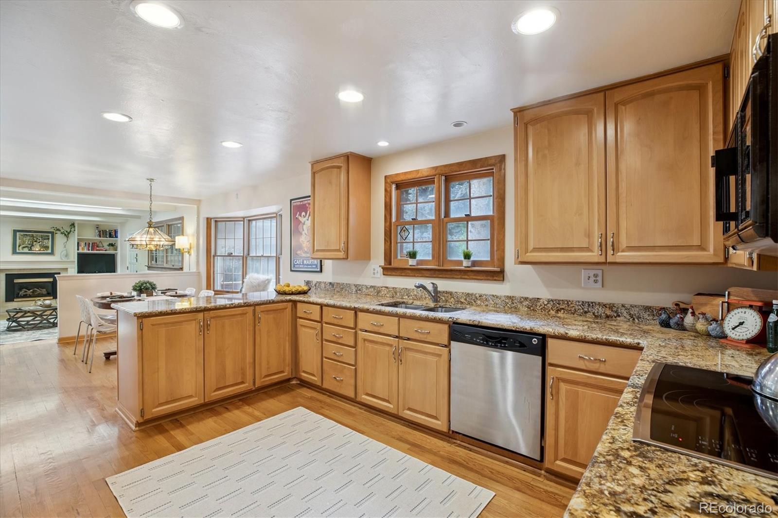 4991 S Elmira Street